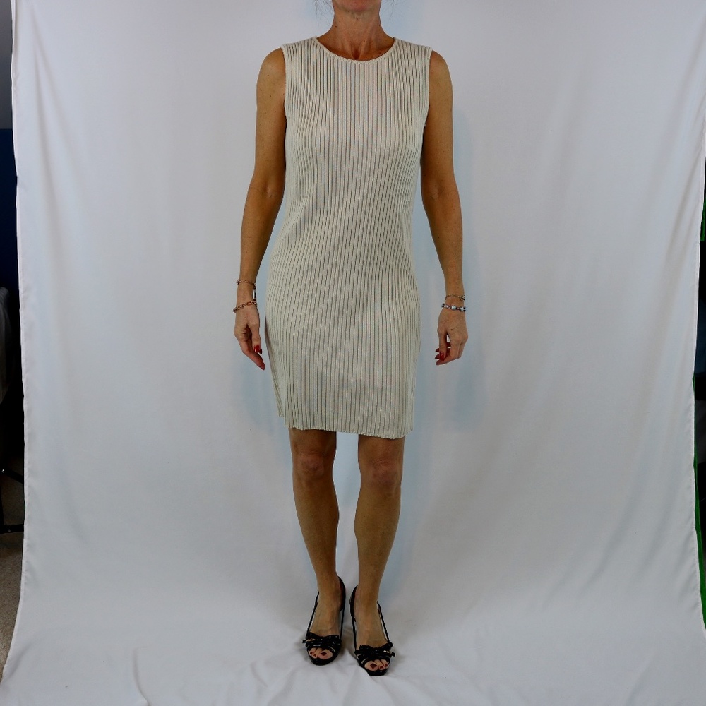 Knit shift dress